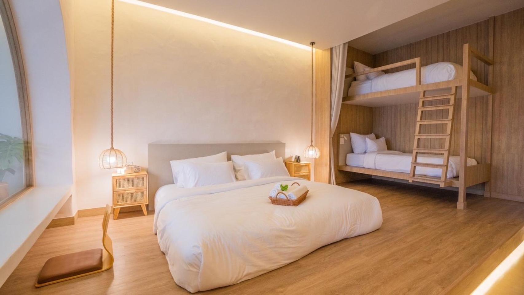 Le La Lake Resort And Spa Kaeng Kachan Rum bild